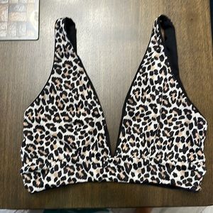 Maaji black/leopard reversible top. XL